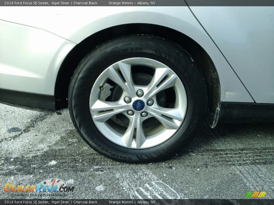 2014 Ford Focus SE Sedan Ingot Silver / Charcoal Black Photo #7