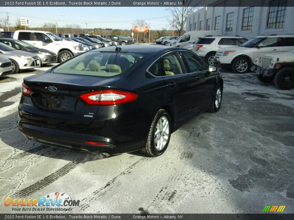 2013 Ford Fusion SE 1.6 EcoBoost Tuxedo Black Metallic / Dune Photo #4