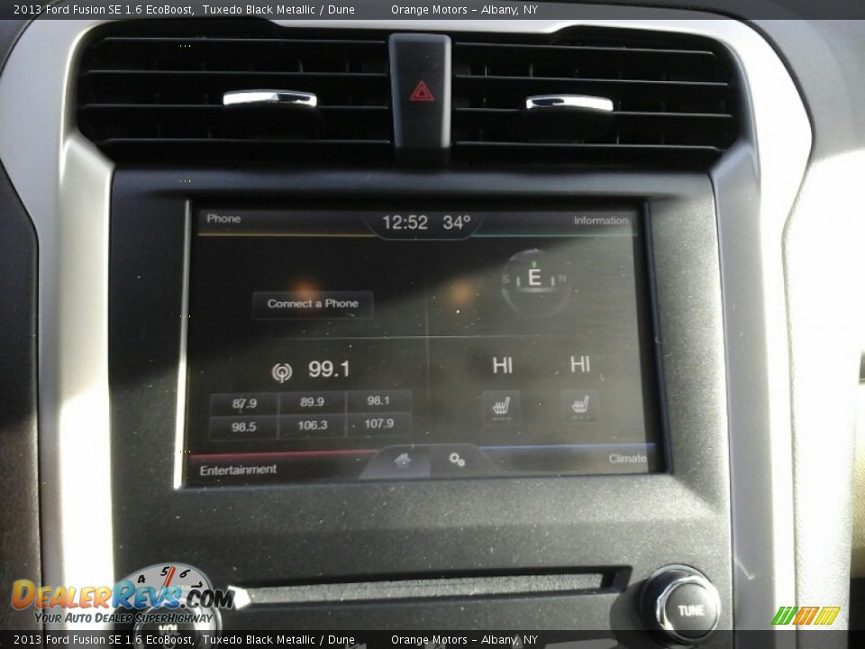 2013 Ford Fusion SE 1.6 EcoBoost Tuxedo Black Metallic / Dune Photo #16