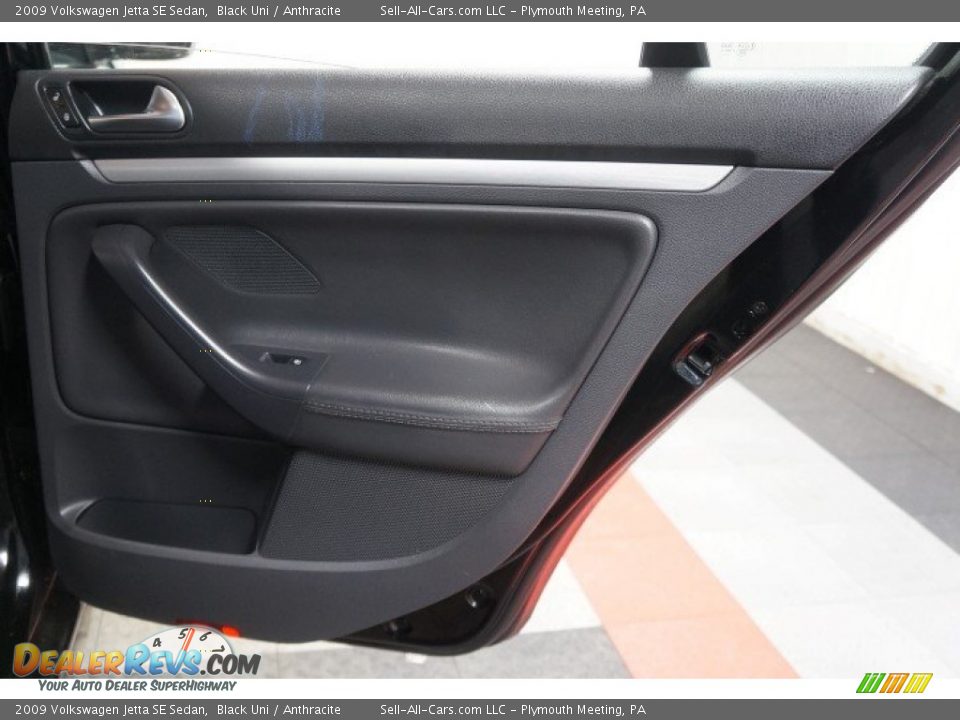 2009 Volkswagen Jetta SE Sedan Black Uni / Anthracite Photo #16