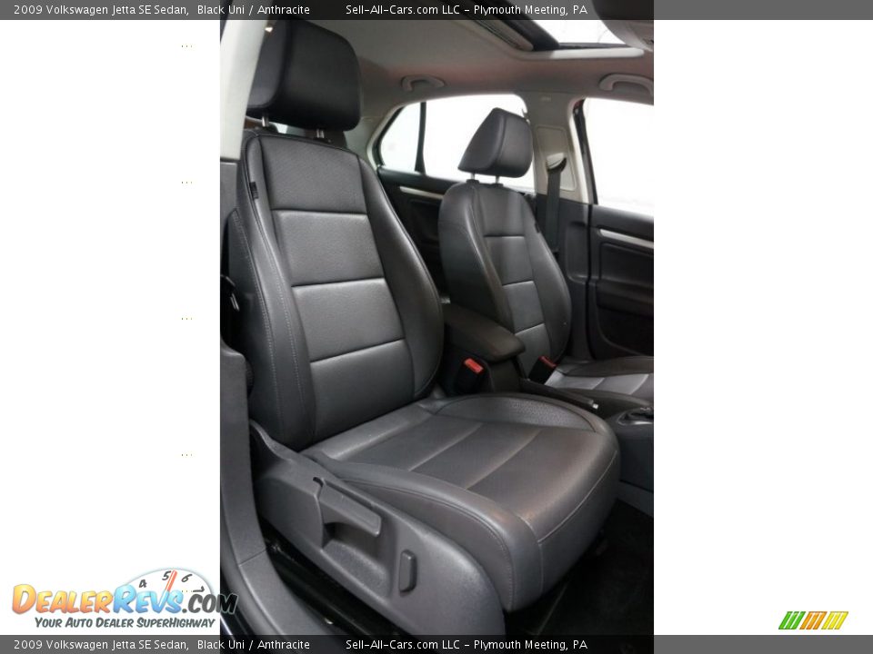 2009 Volkswagen Jetta SE Sedan Black Uni / Anthracite Photo #18