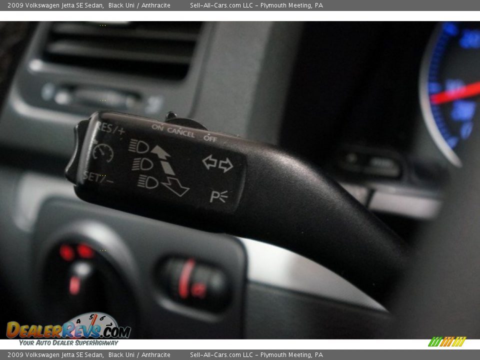 2009 Volkswagen Jetta SE Sedan Black Uni / Anthracite Photo #29
