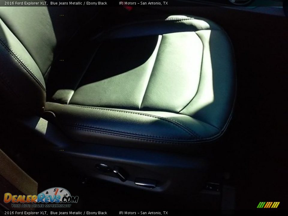 2016 Ford Explorer XLT Blue Jeans Metallic / Ebony Black Photo #20