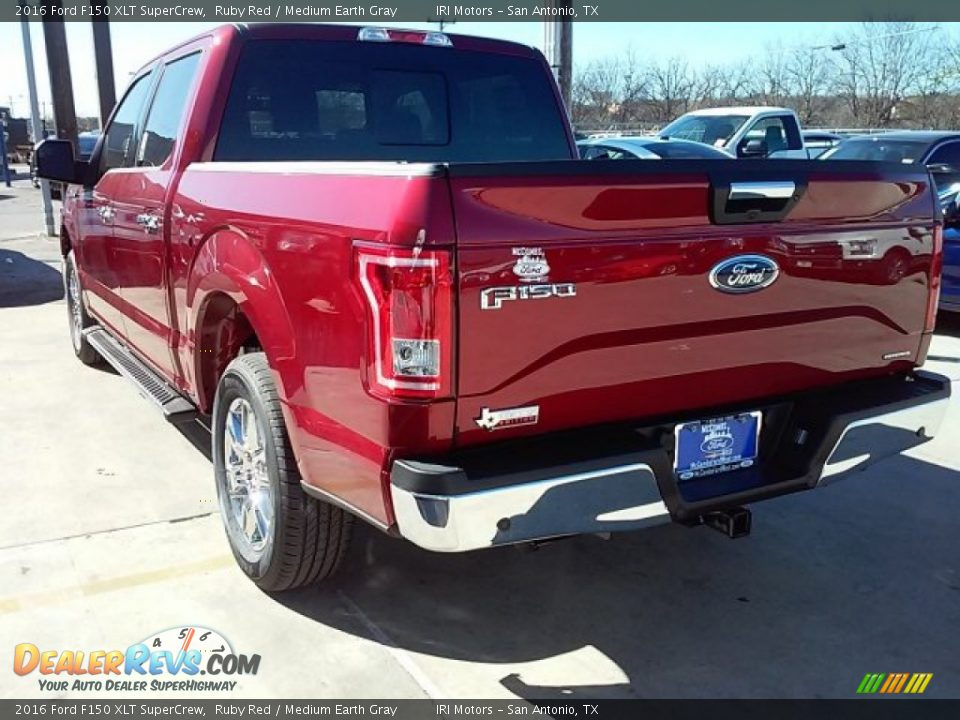2016 Ford F150 XLT SuperCrew Ruby Red / Medium Earth Gray Photo #11