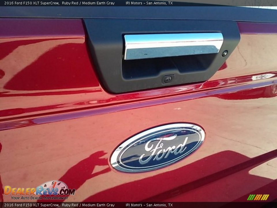 2016 Ford F150 XLT SuperCrew Ruby Red / Medium Earth Gray Photo #13