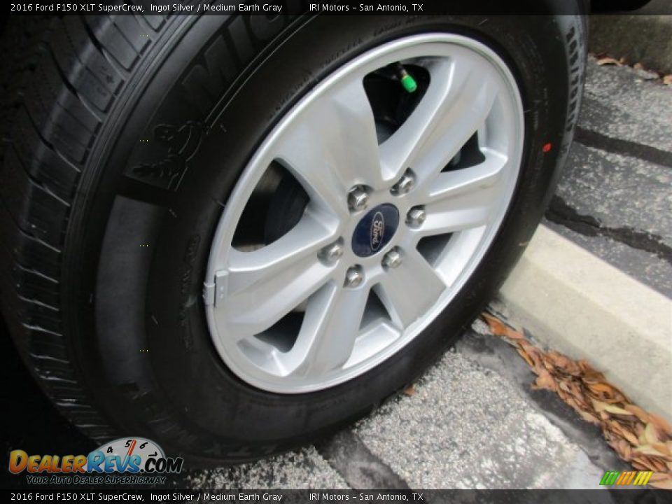 2016 Ford F150 XLT SuperCrew Ingot Silver / Medium Earth Gray Photo #4