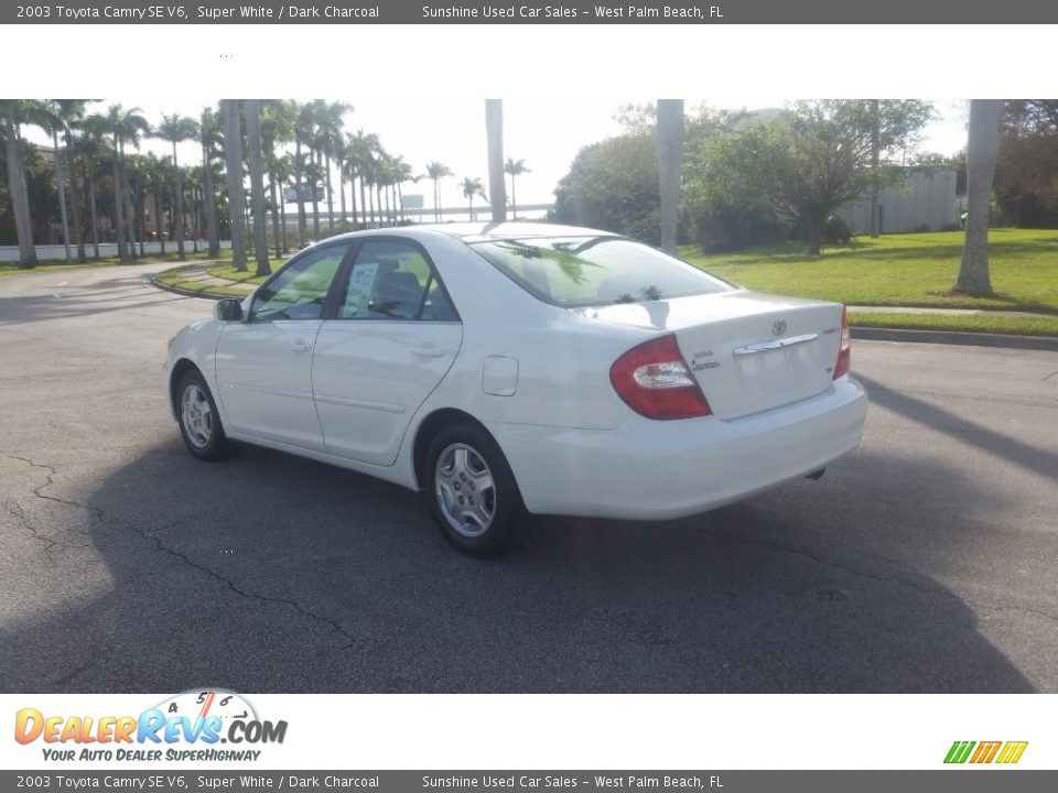 2003 Toyota Camry SE V6 Super White / Dark Charcoal Photo #3