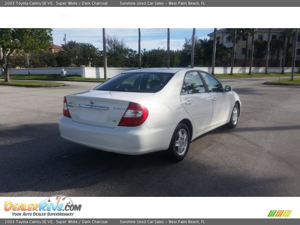2003 Toyota Camry SE V6 Super White / Dark Charcoal Photo #5