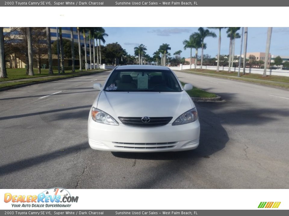 2003 Toyota Camry SE V6 Super White / Dark Charcoal Photo #8