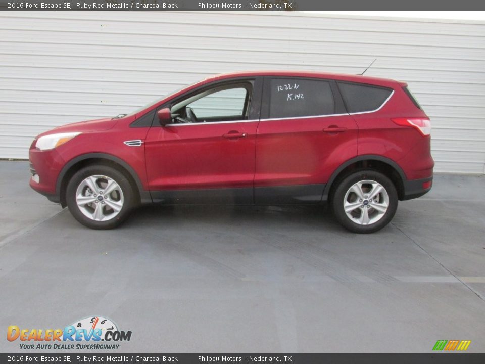 2016 Ford Escape SE Ruby Red Metallic / Charcoal Black Photo #6
