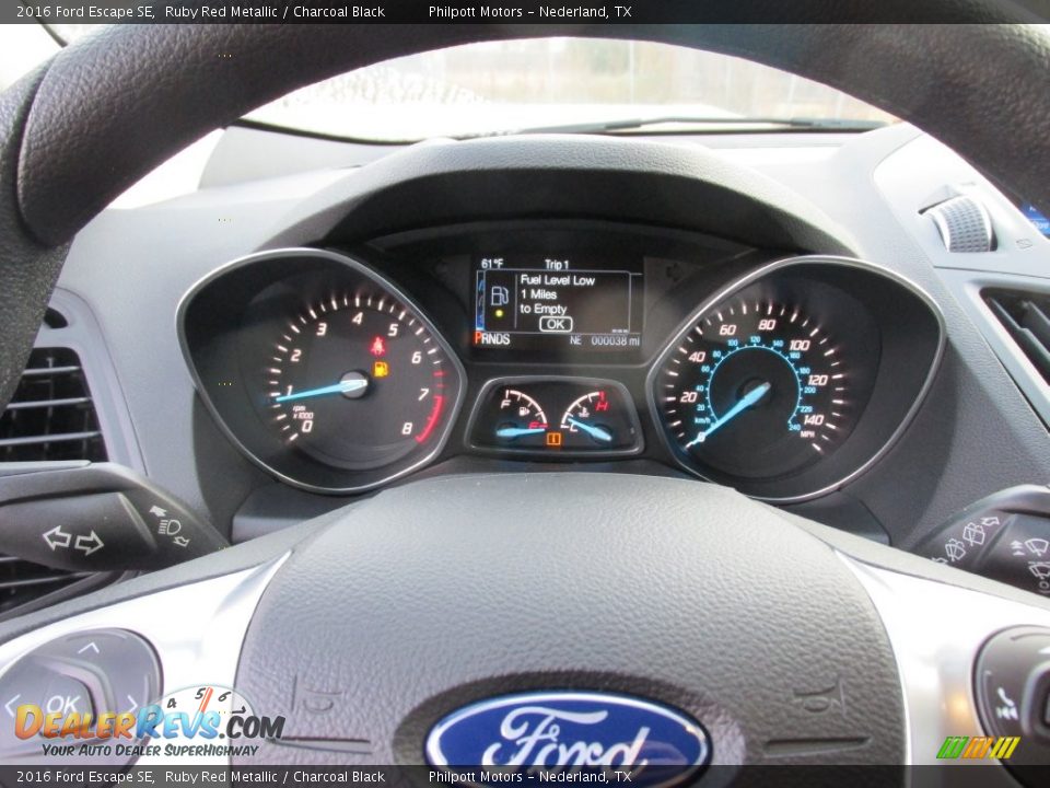 2016 Ford Escape SE Ruby Red Metallic / Charcoal Black Photo #29