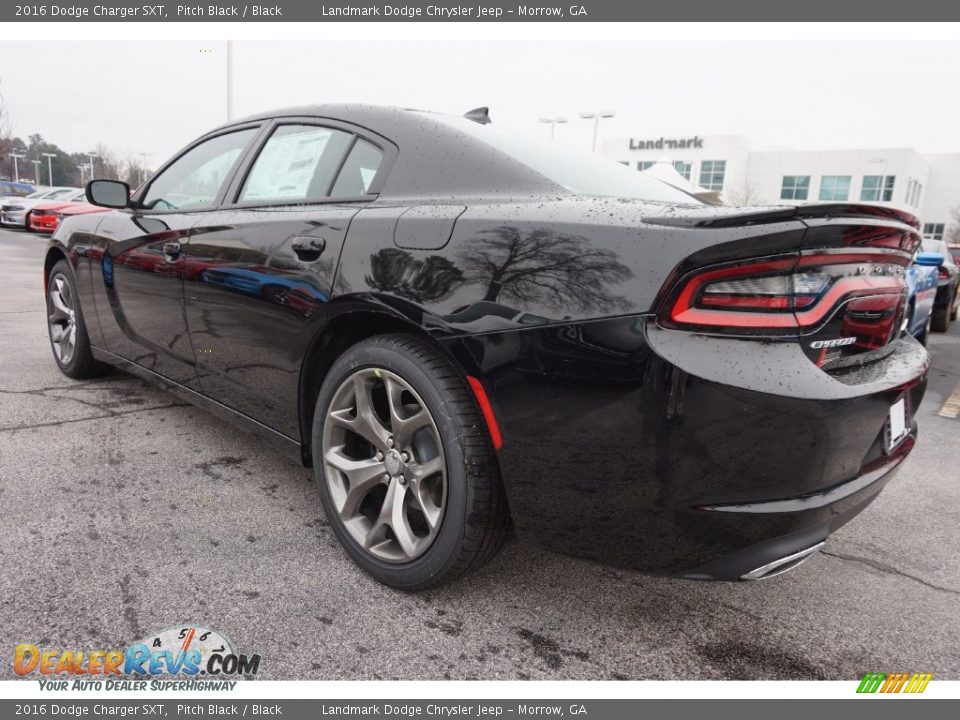 2016 Dodge Charger SXT Pitch Black / Black Photo #2