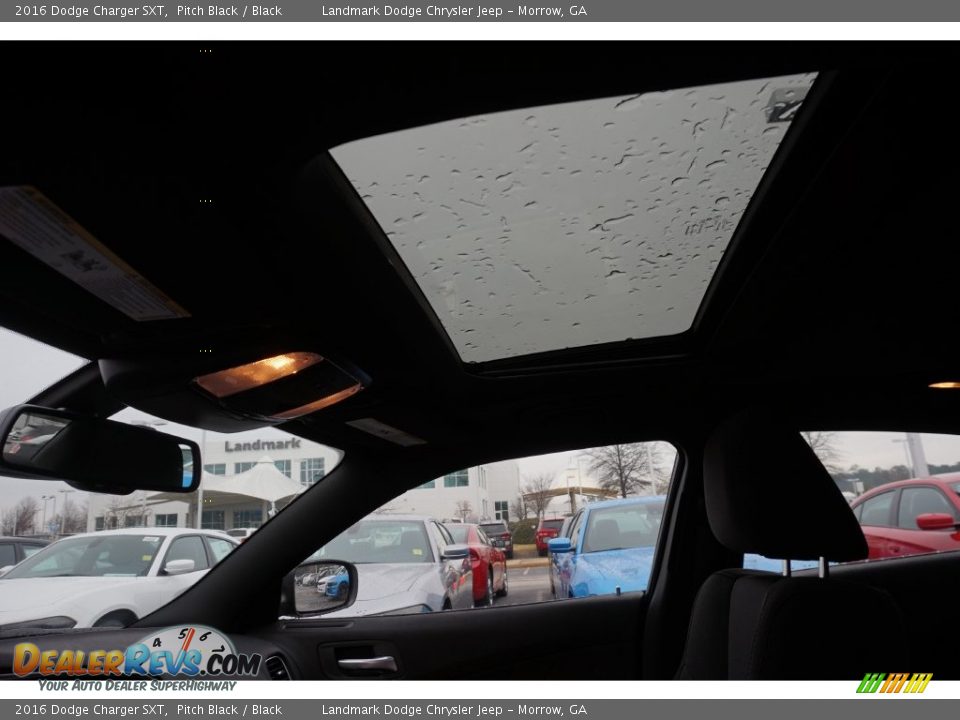 2016 Dodge Charger SXT Pitch Black / Black Photo #8