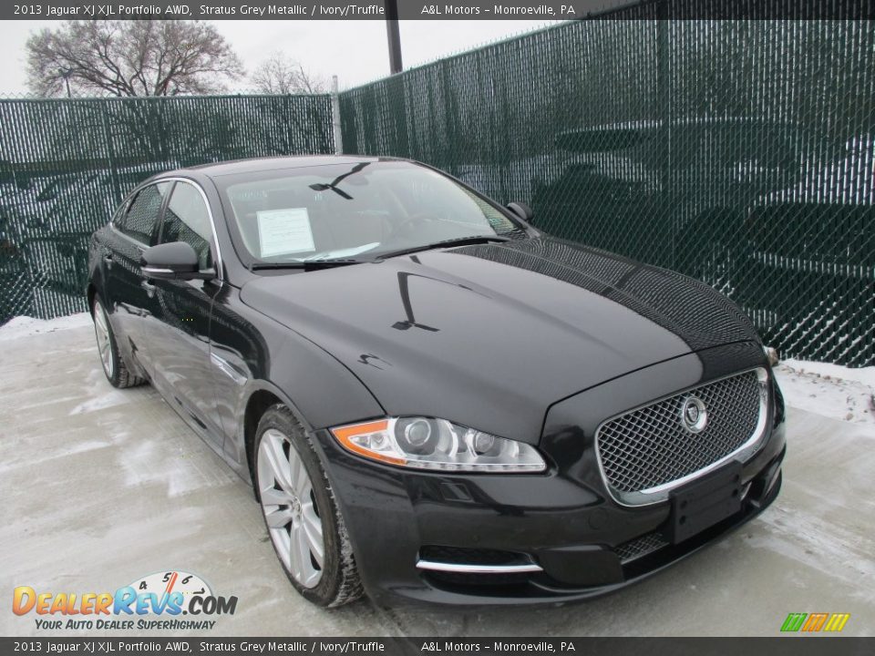 2013 Jaguar XJ XJL Portfolio AWD Stratus Grey Metallic / Ivory/Truffle Photo #6
