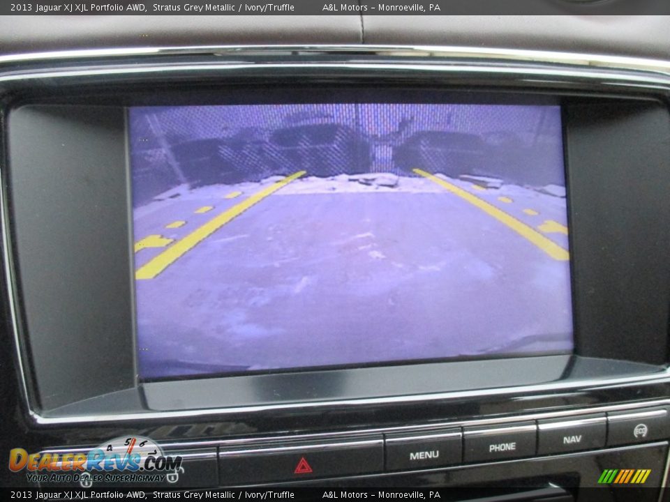 2013 Jaguar XJ XJL Portfolio AWD Stratus Grey Metallic / Ivory/Truffle Photo #18