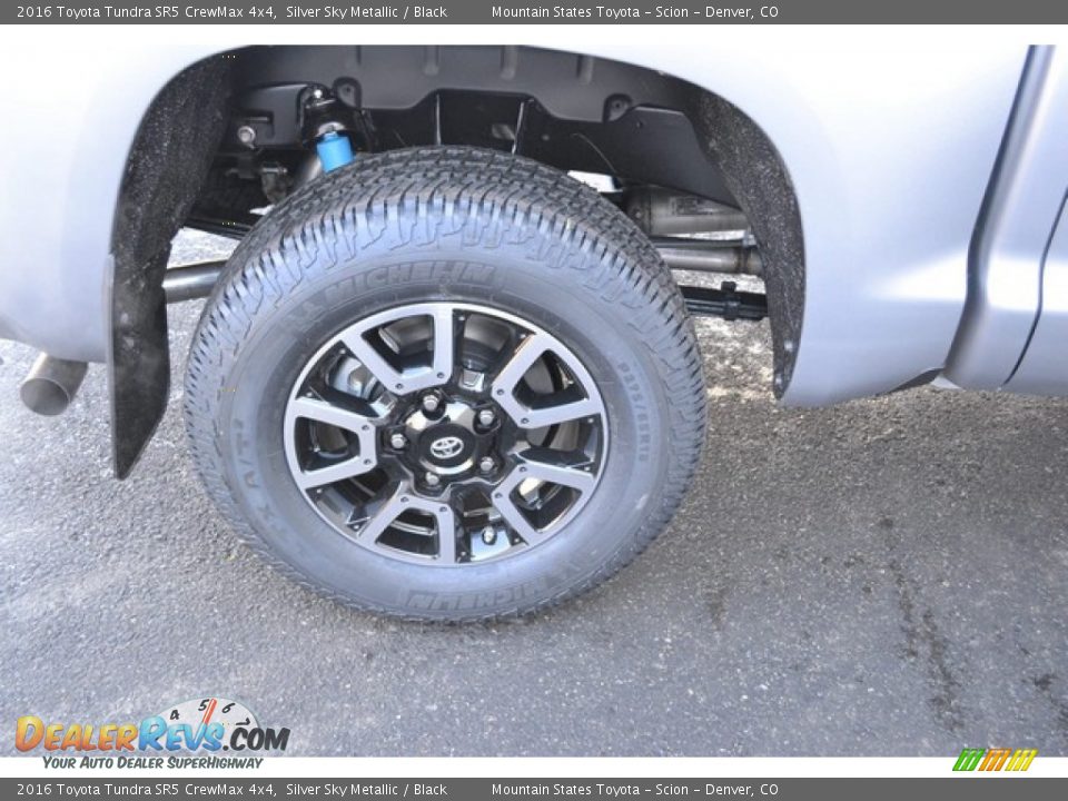 2016 Toyota Tundra SR5 CrewMax 4x4 Silver Sky Metallic / Black Photo #9