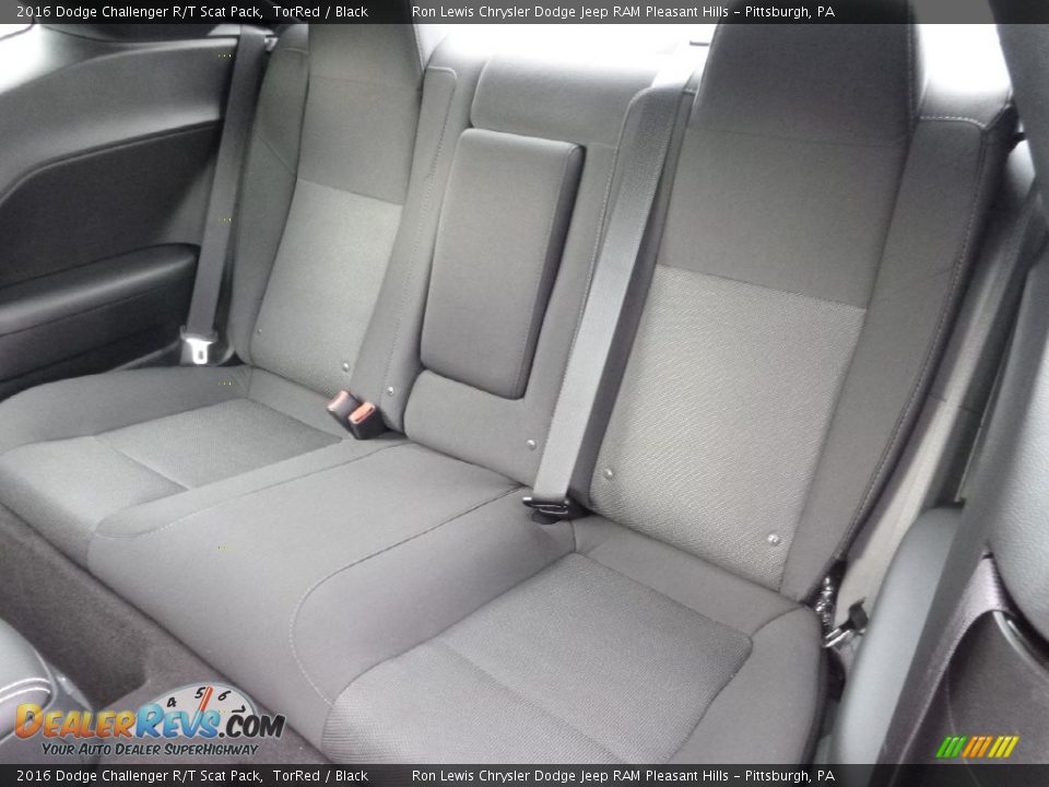 Rear Seat of 2016 Dodge Challenger R/T Scat Pack Photo #10