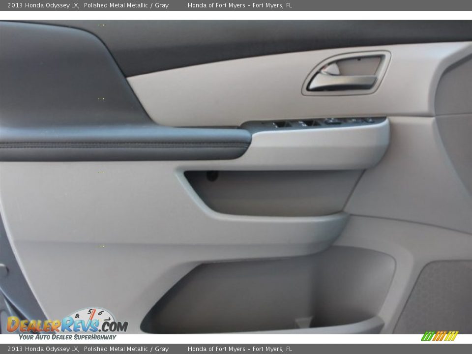 2013 Honda Odyssey LX Polished Metal Metallic / Gray Photo #7
