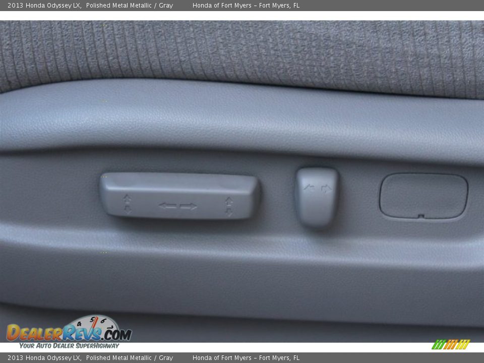 2013 Honda Odyssey LX Polished Metal Metallic / Gray Photo #10