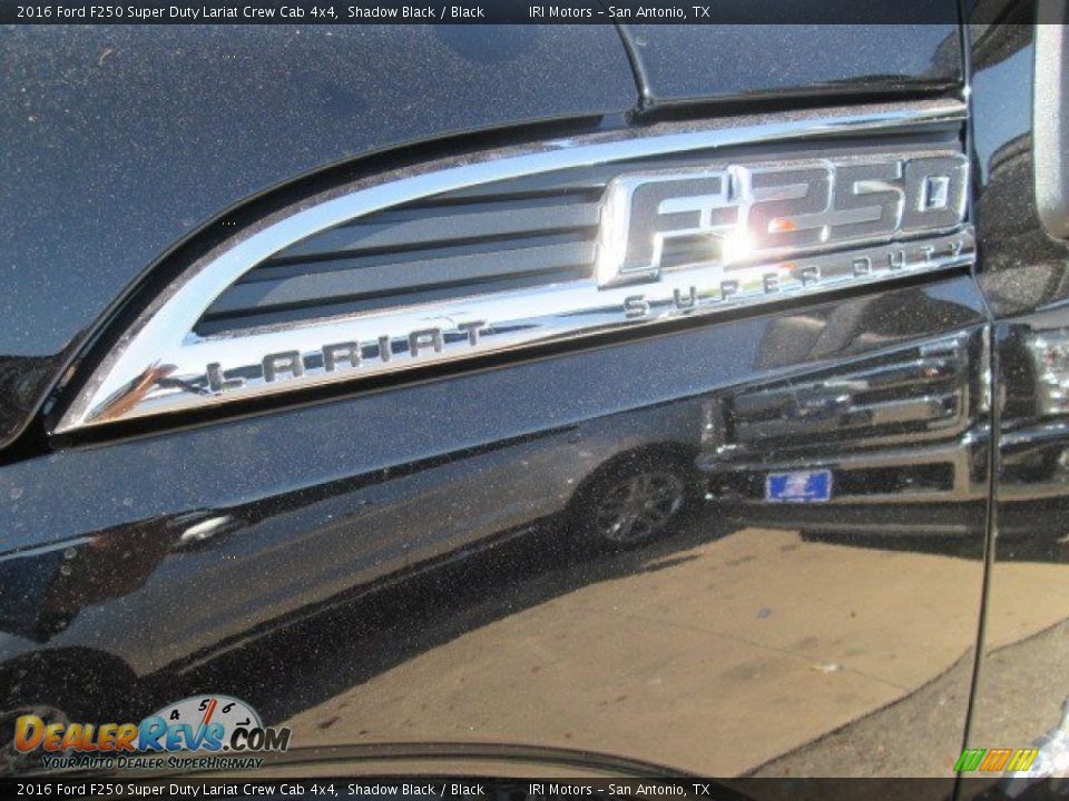 2016 Ford F250 Super Duty Lariat Crew Cab 4x4 Shadow Black / Black Photo #32