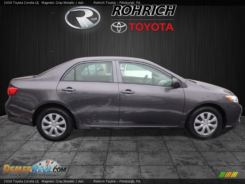 2009 Toyota Corolla LE Magnetic Gray Metallic / Ash Photo #2