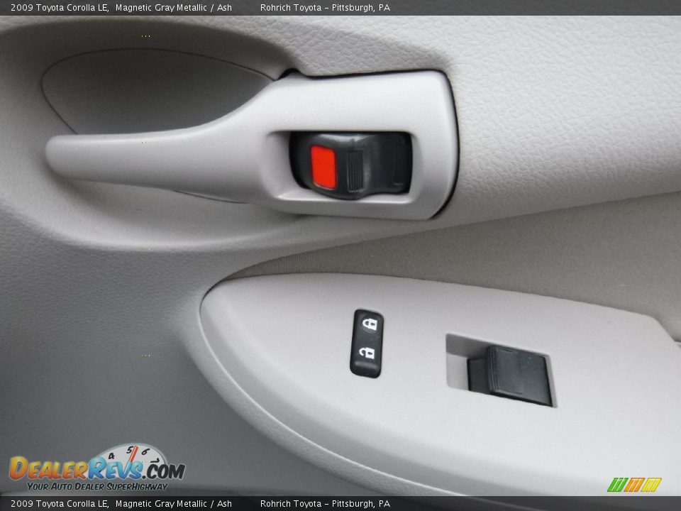 2009 Toyota Corolla LE Magnetic Gray Metallic / Ash Photo #10