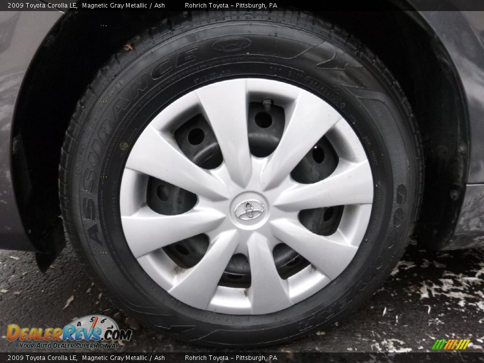 2009 Toyota Corolla LE Magnetic Gray Metallic / Ash Photo #14