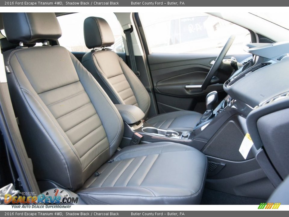 2016 Ford Escape Titanium 4WD Shadow Black / Charcoal Black Photo #10