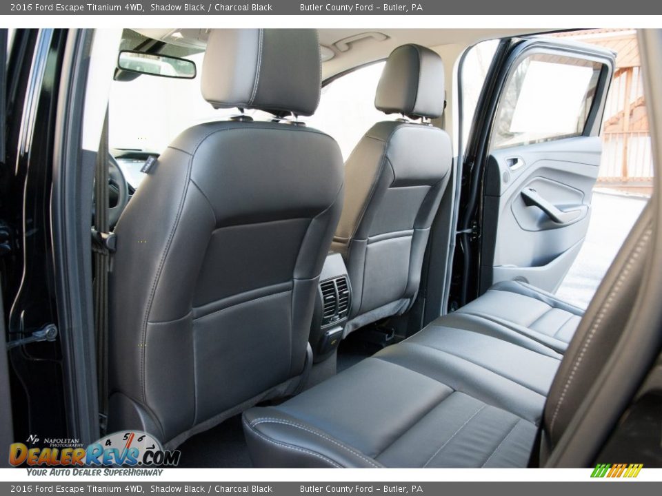2016 Ford Escape Titanium 4WD Shadow Black / Charcoal Black Photo #16