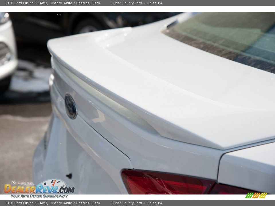 2016 Ford Fusion SE AWD Oxford White / Charcoal Black Photo #4