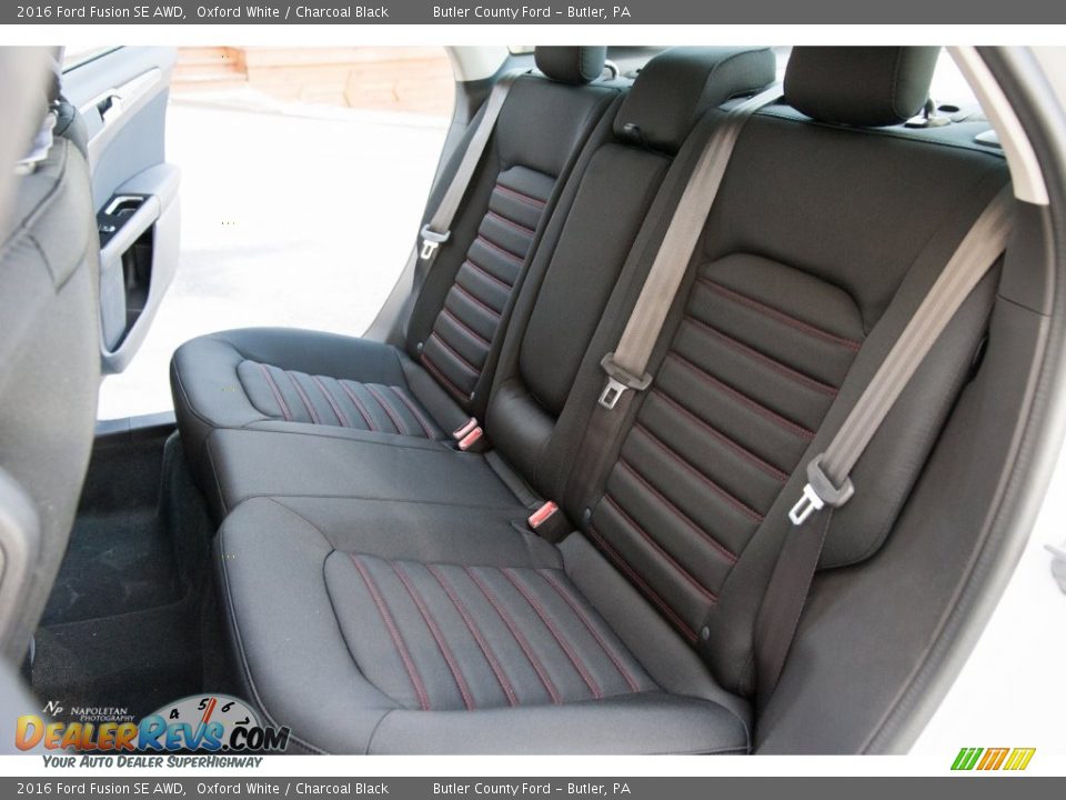 2016 Ford Fusion SE AWD Oxford White / Charcoal Black Photo #12