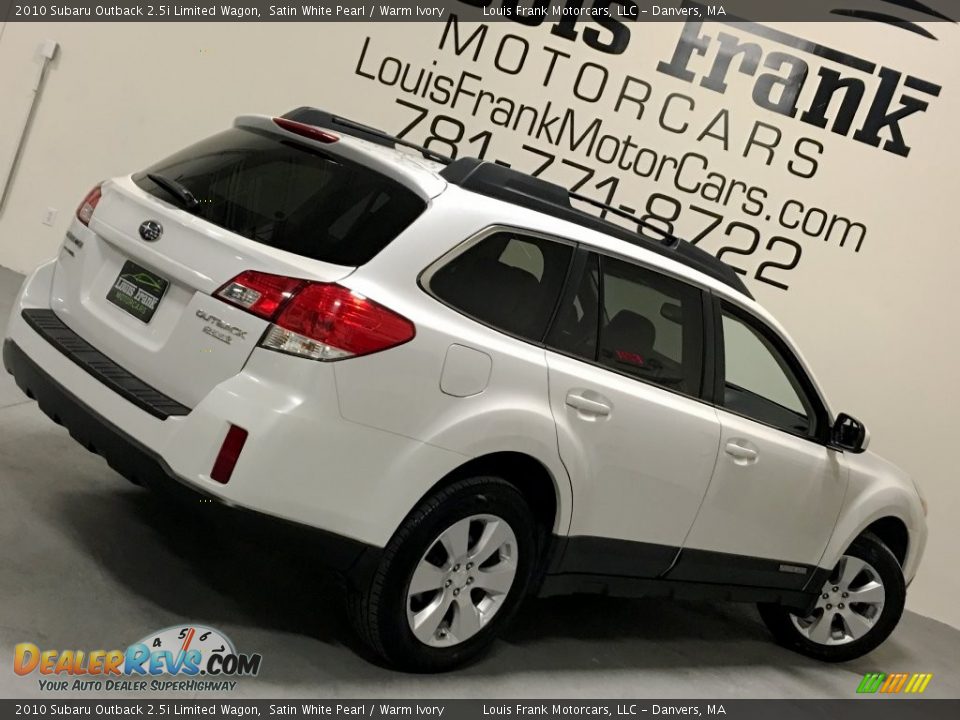 2010 Subaru Outback 2.5i Limited Wagon Satin White Pearl / Warm Ivory Photo #5