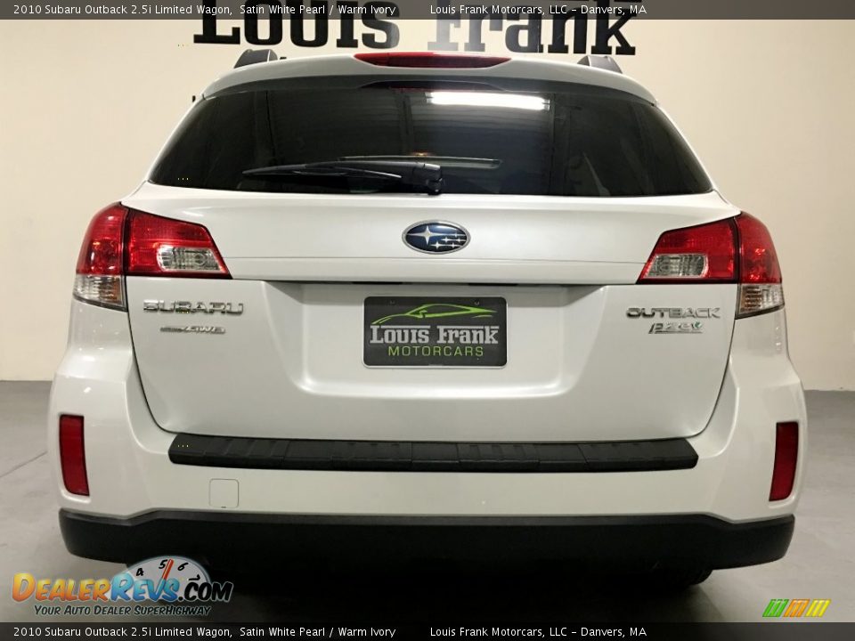 2010 Subaru Outback 2.5i Limited Wagon Satin White Pearl / Warm Ivory Photo #21