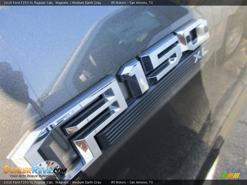 2016 Ford F150 XL Regular Cab Magnetic / Medium Earth Gray Photo #3