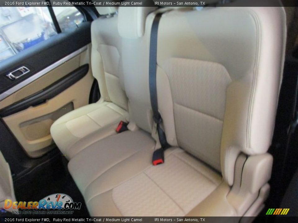 2016 Ford Explorer FWD Ruby Red Metallic Tri-Coat / Medium Light Camel Photo #10