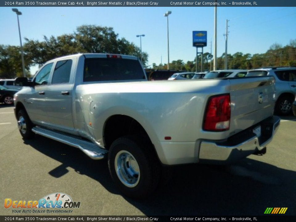 2014 Ram 3500 Tradesman Crew Cab 4x4 Bright Silver Metallic / Black/Diesel Gray Photo #3