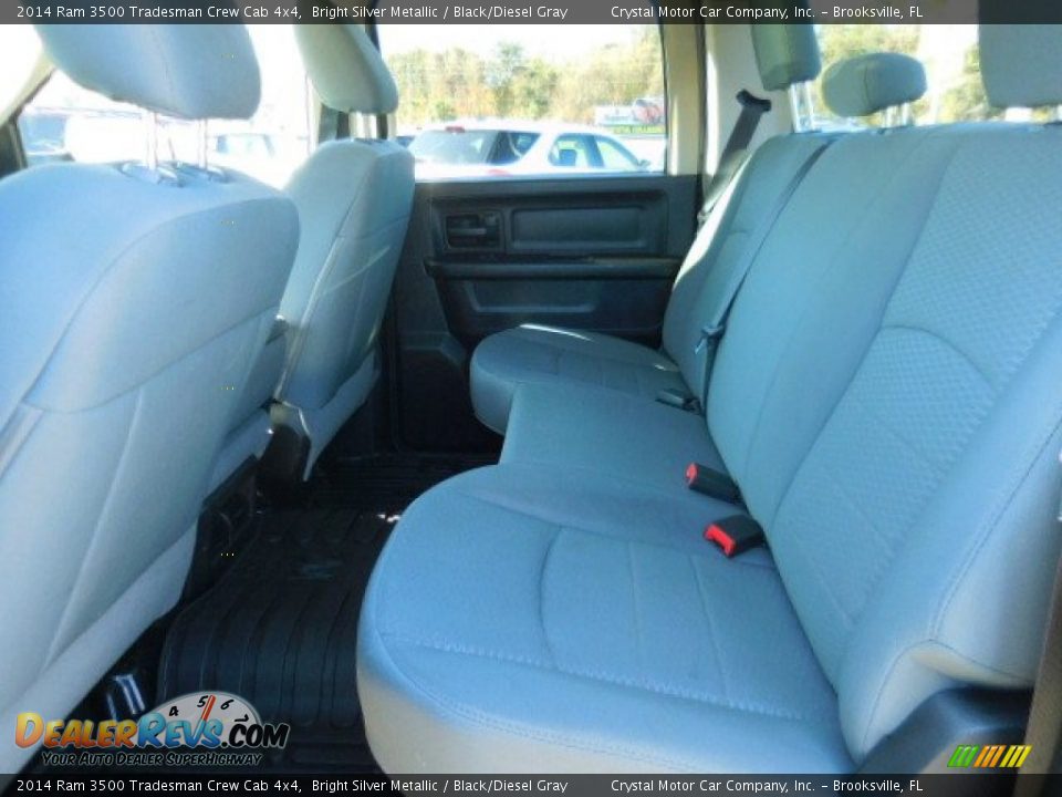 2014 Ram 3500 Tradesman Crew Cab 4x4 Bright Silver Metallic / Black/Diesel Gray Photo #5