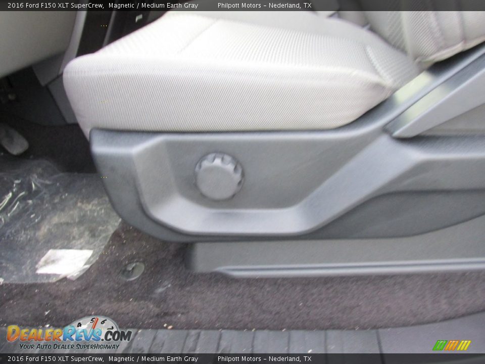 2016 Ford F150 XLT SuperCrew Magnetic / Medium Earth Gray Photo #22