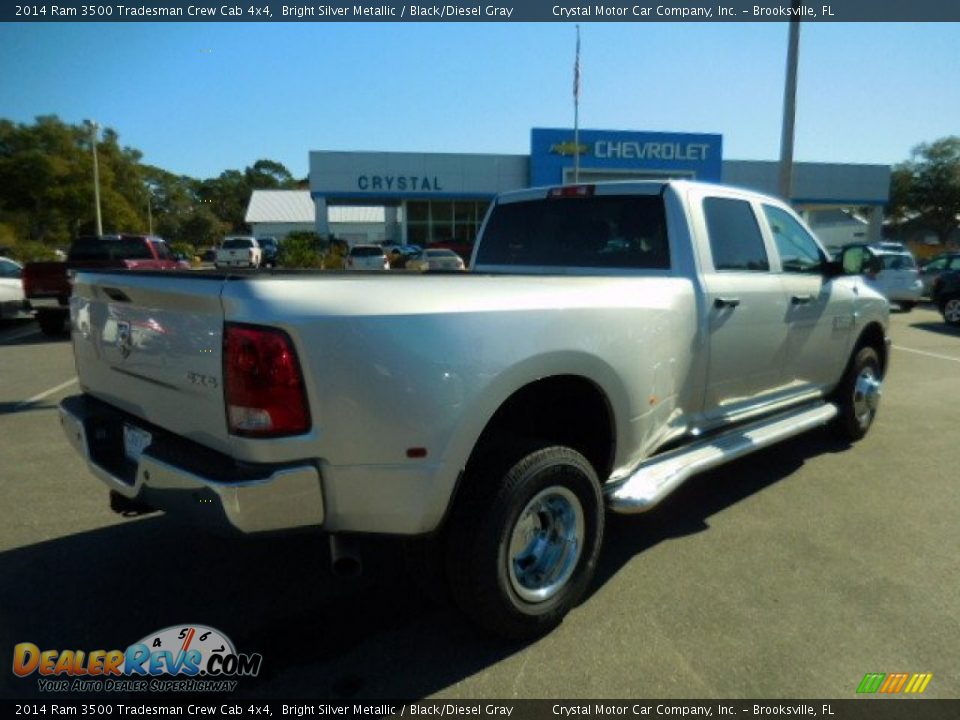 2014 Ram 3500 Tradesman Crew Cab 4x4 Bright Silver Metallic / Black/Diesel Gray Photo #8