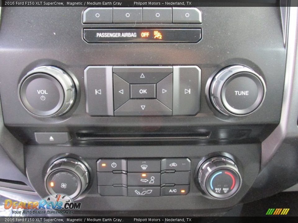 2016 Ford F150 XLT SuperCrew Magnetic / Medium Earth Gray Photo #26