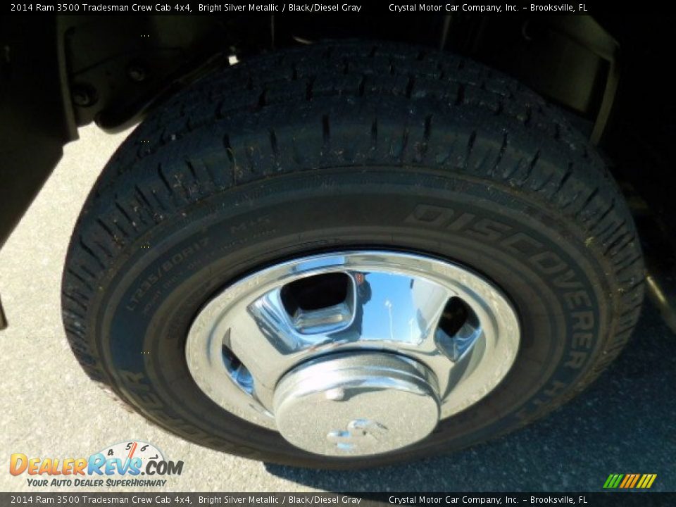 2014 Ram 3500 Tradesman Crew Cab 4x4 Bright Silver Metallic / Black/Diesel Gray Photo #14