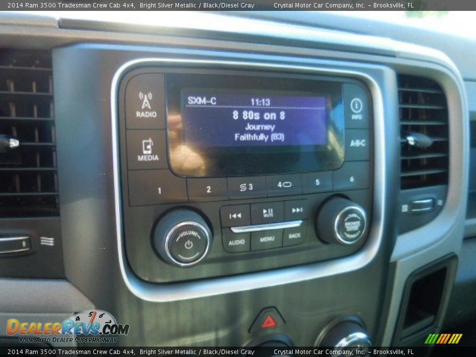 2014 Ram 3500 Tradesman Crew Cab 4x4 Bright Silver Metallic / Black/Diesel Gray Photo #19