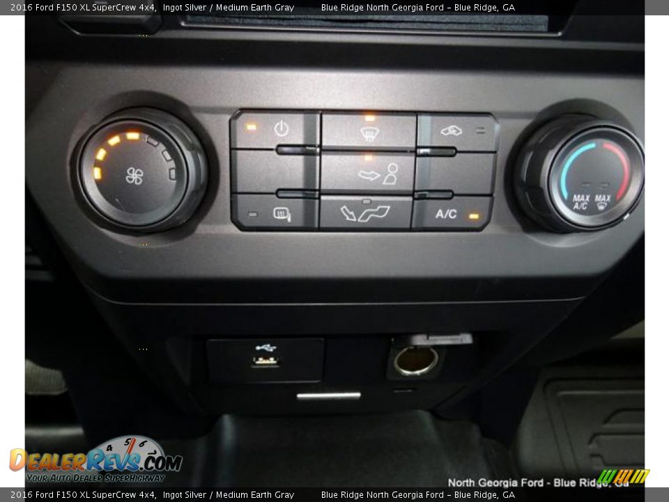 2016 Ford F150 XL SuperCrew 4x4 Ingot Silver / Medium Earth Gray Photo #23