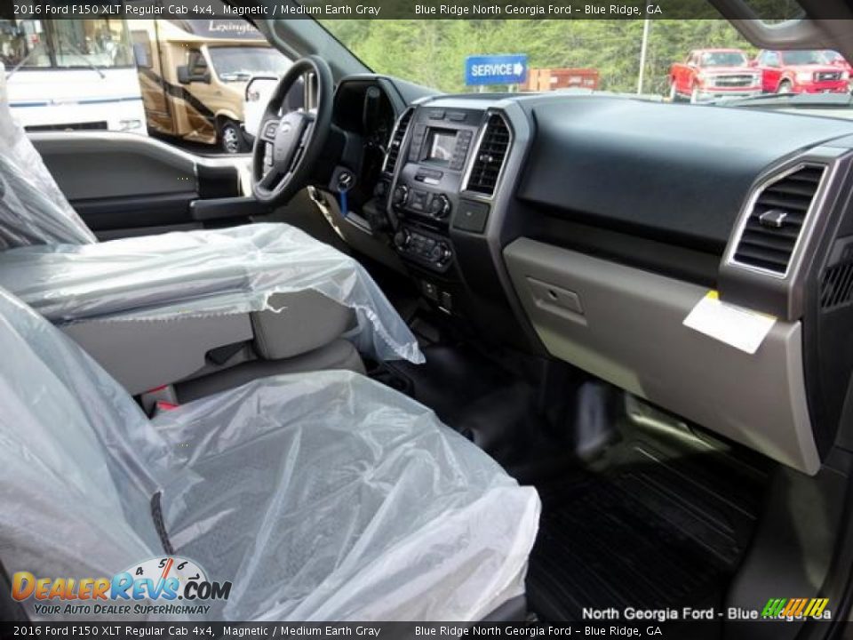 2016 Ford F150 XLT Regular Cab 4x4 Magnetic / Medium Earth Gray Photo #14
