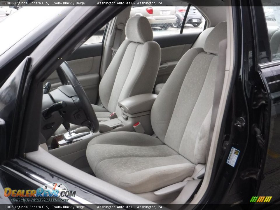 2006 Hyundai Sonata GLS Ebony Black / Beige Photo #11