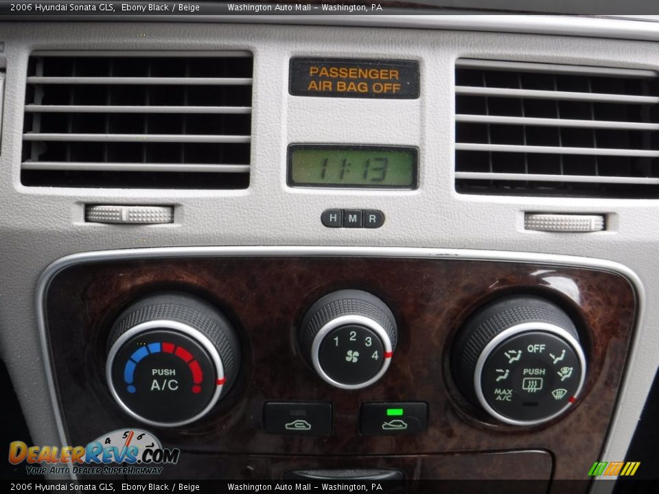 2006 Hyundai Sonata GLS Ebony Black / Beige Photo #13