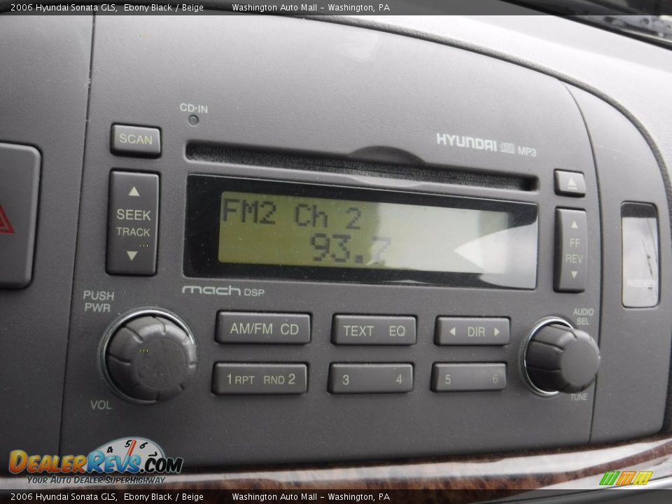 2006 Hyundai Sonata GLS Ebony Black / Beige Photo #14
