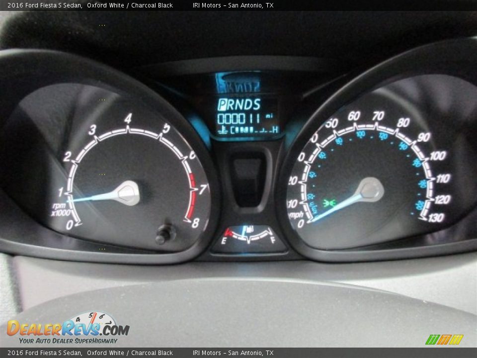 2016 Ford Fiesta S Sedan Oxford White / Charcoal Black Photo #19