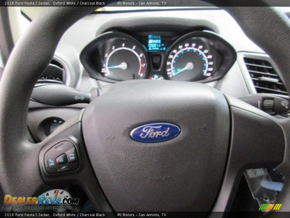 2016 Ford Fiesta S Sedan Oxford White / Charcoal Black Photo #20