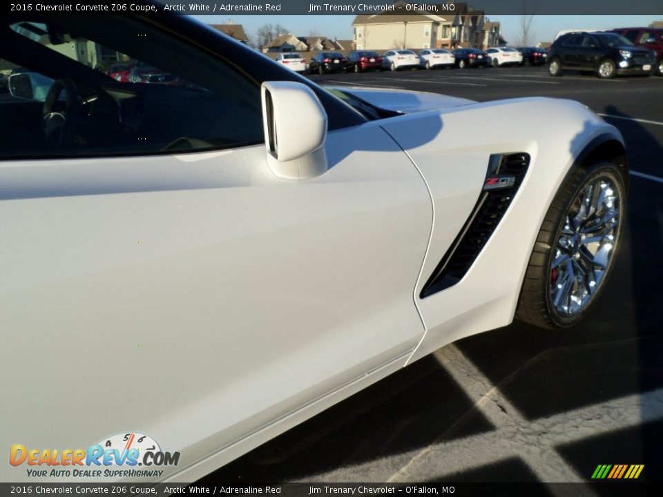 2016 Chevrolet Corvette Z06 Coupe Arctic White / Adrenaline Red Photo #20